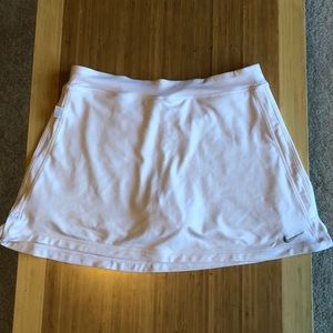 White Nike Tennis Skirt- Size XL (EUC)